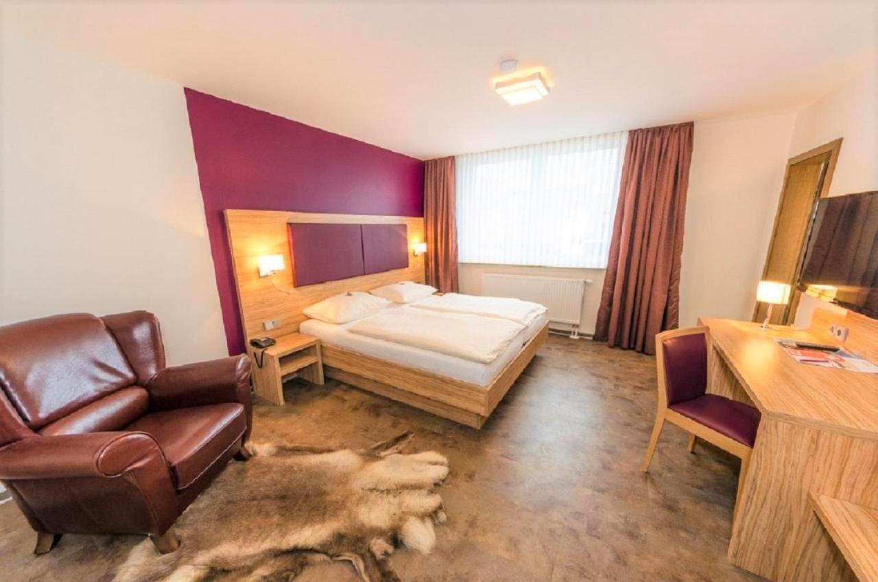 Ivy Hotel Волфсбург Екстериор снимка