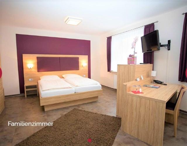 Ivy Hotel Волфсбург Екстериор снимка